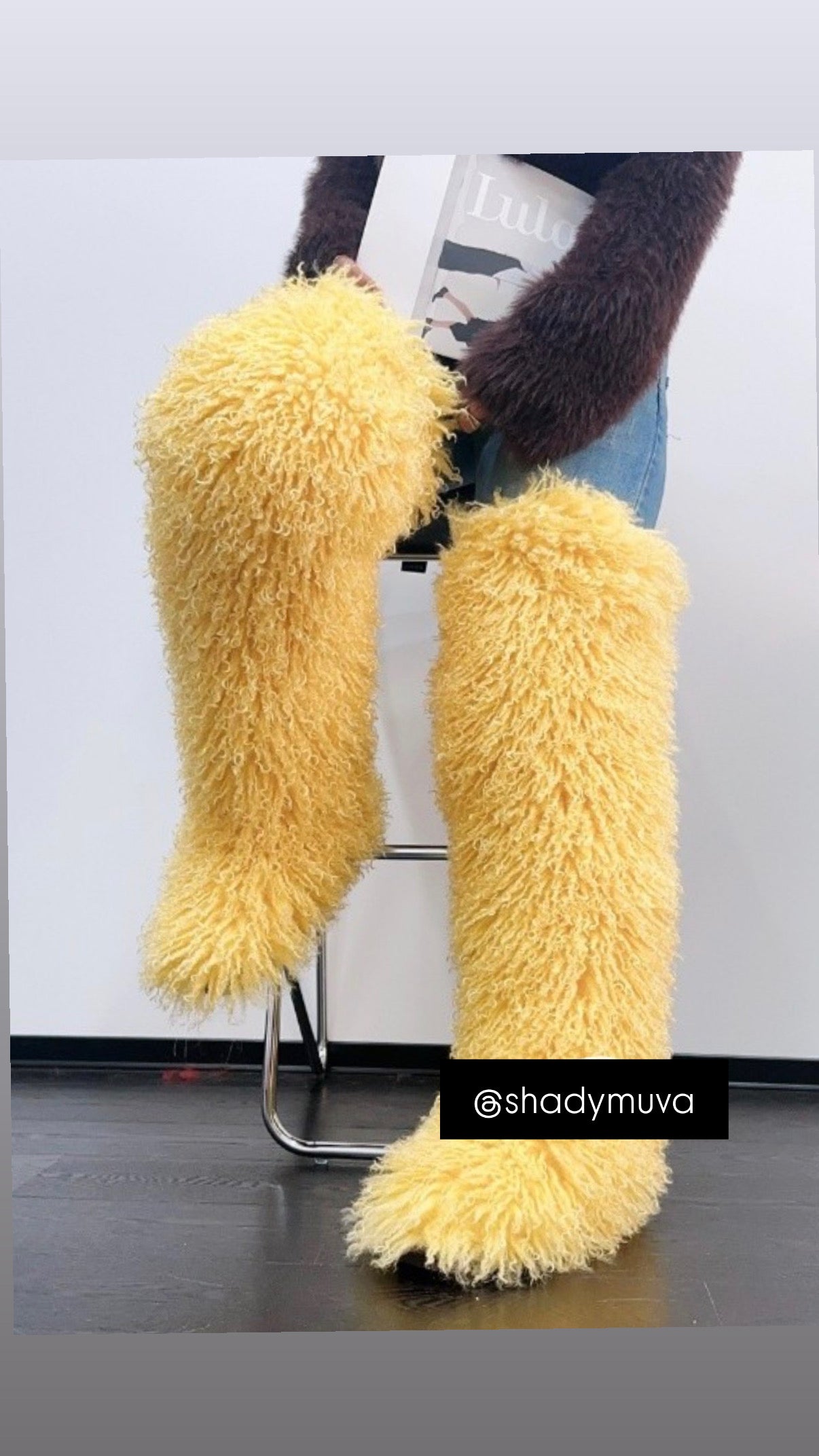Y2K fur boots