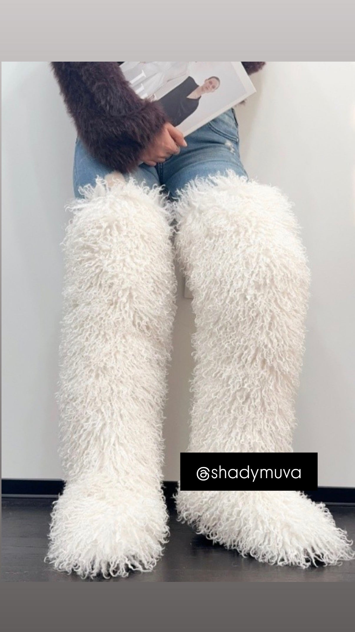 Y2K fur boots