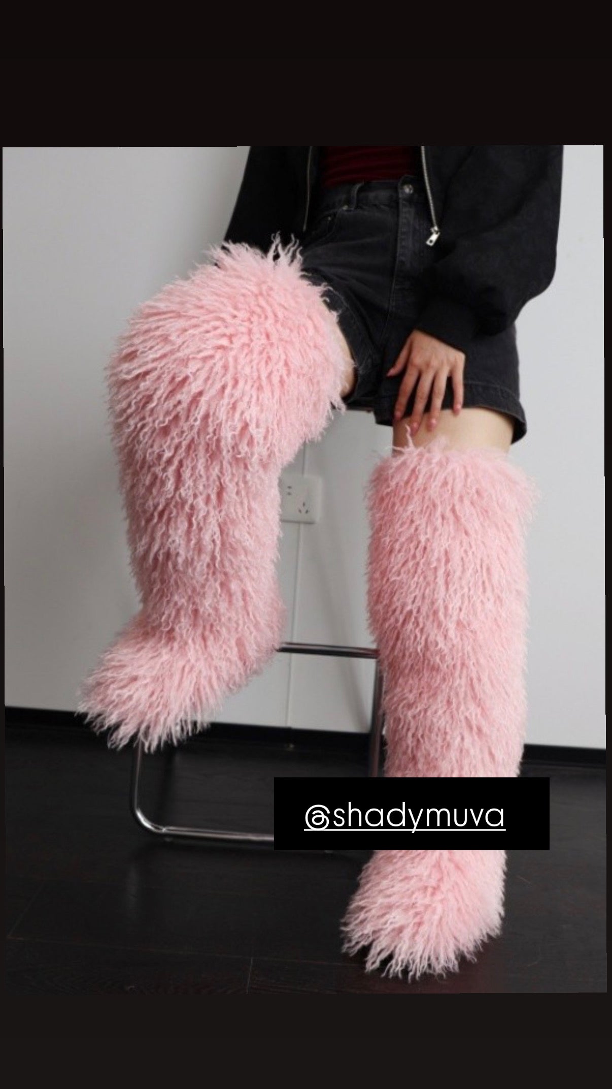 Y2K fur boots