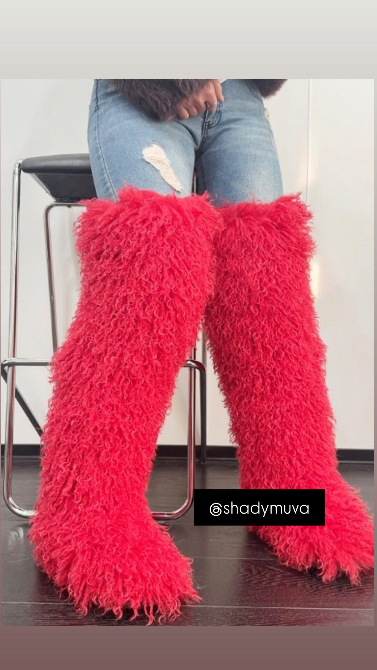 Y2K fur boots