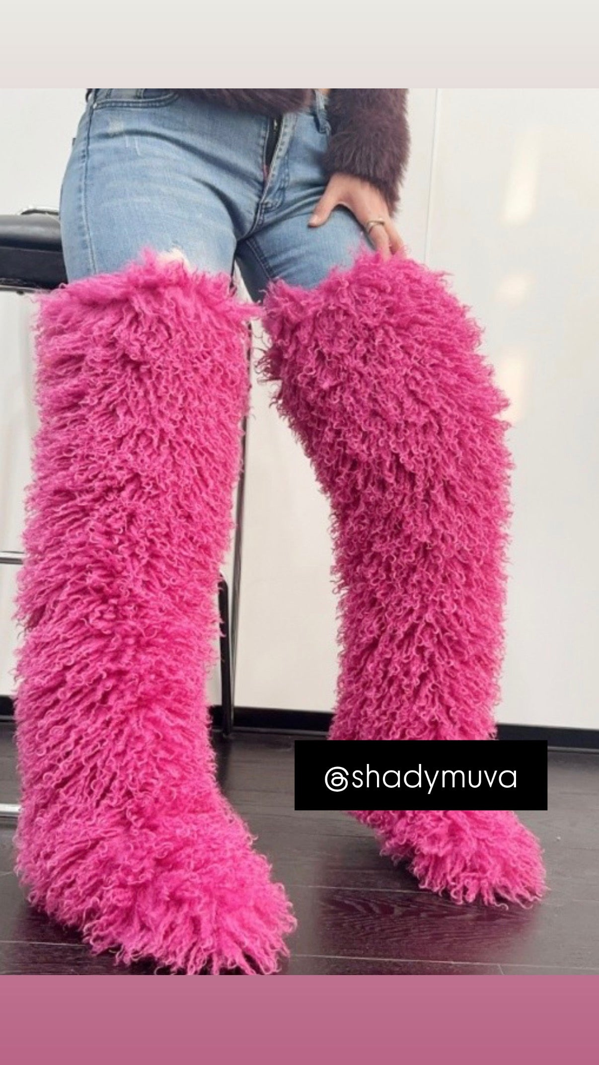 Y2K fur boots