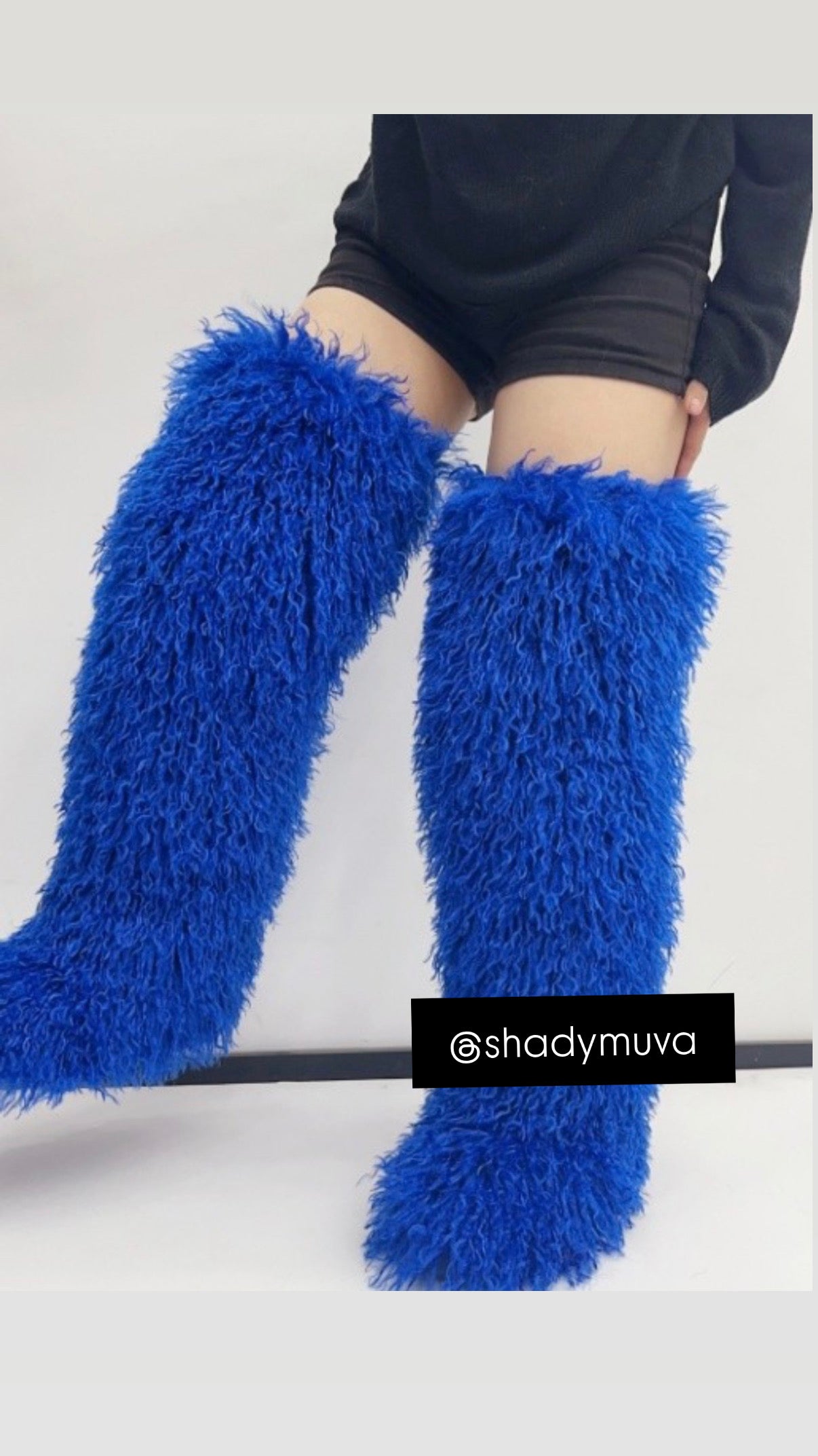 Y2K fur boots