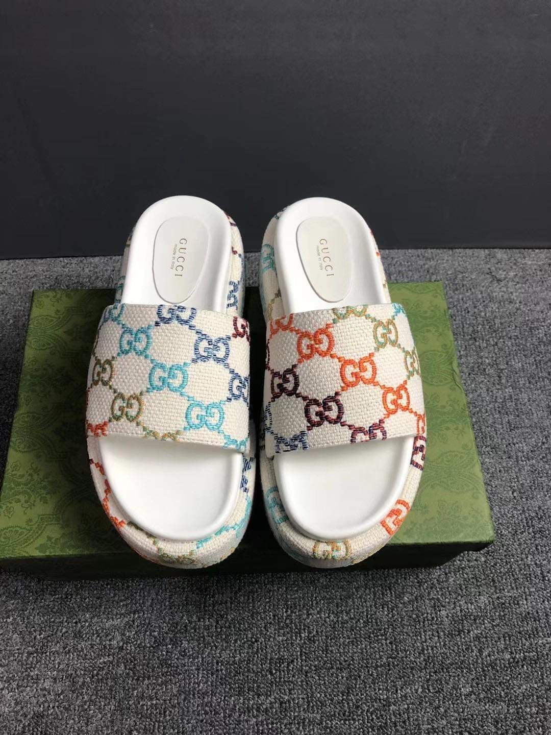 “GG style” slides (rainbow)