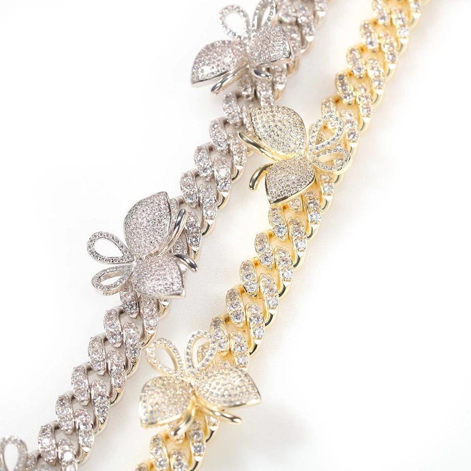 Butterfly nameplate cuban link